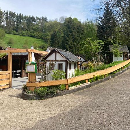Hotel-Restaurant Theis-Muehle Biersdorf المظهر الخارجي الصورة