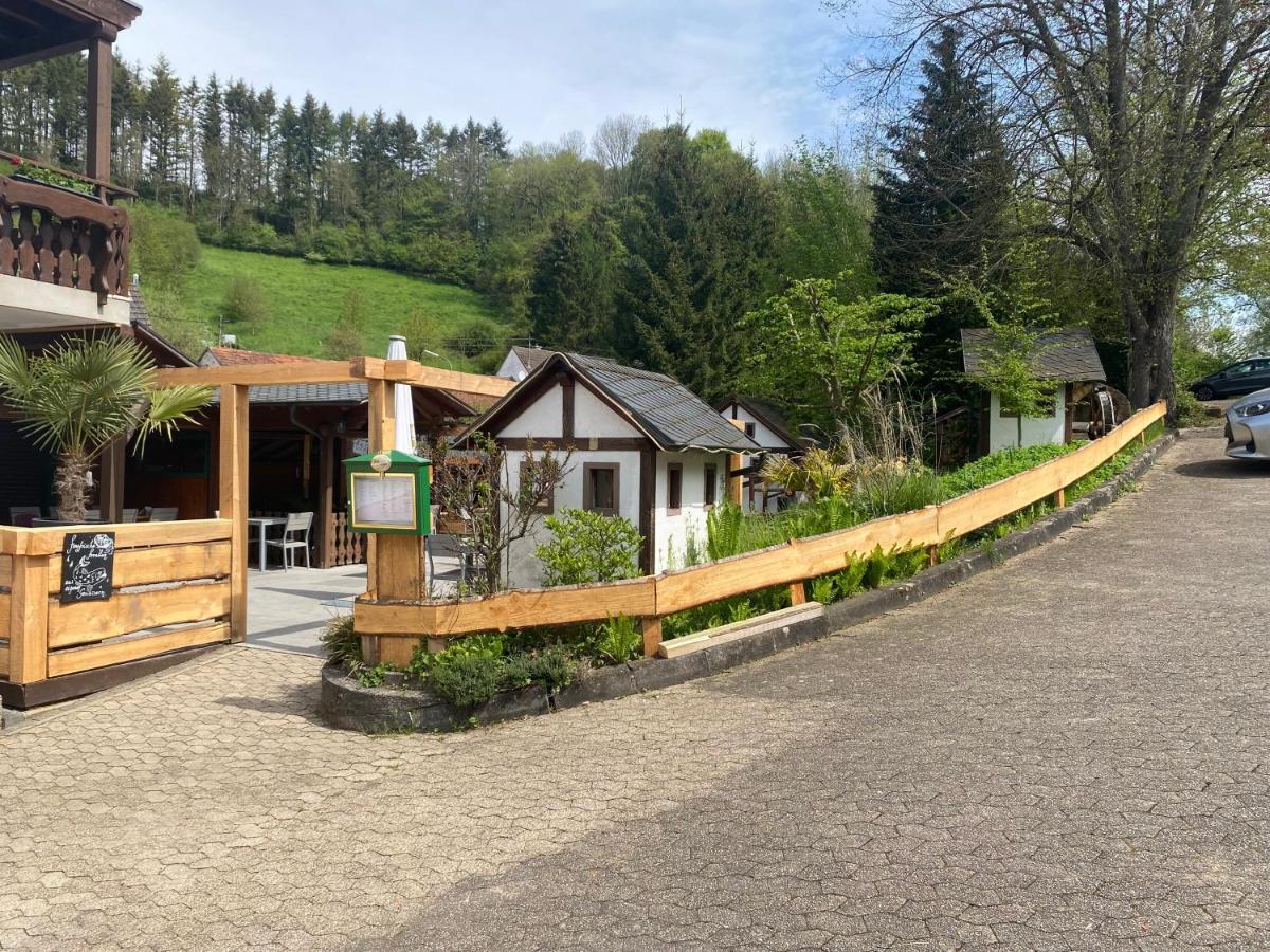 Hotel-Restaurant Theis-Muehle Biersdorf المظهر الخارجي الصورة